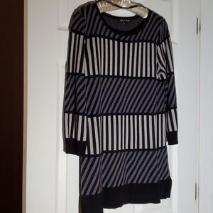 Cable and Gauge thick fabric medium top